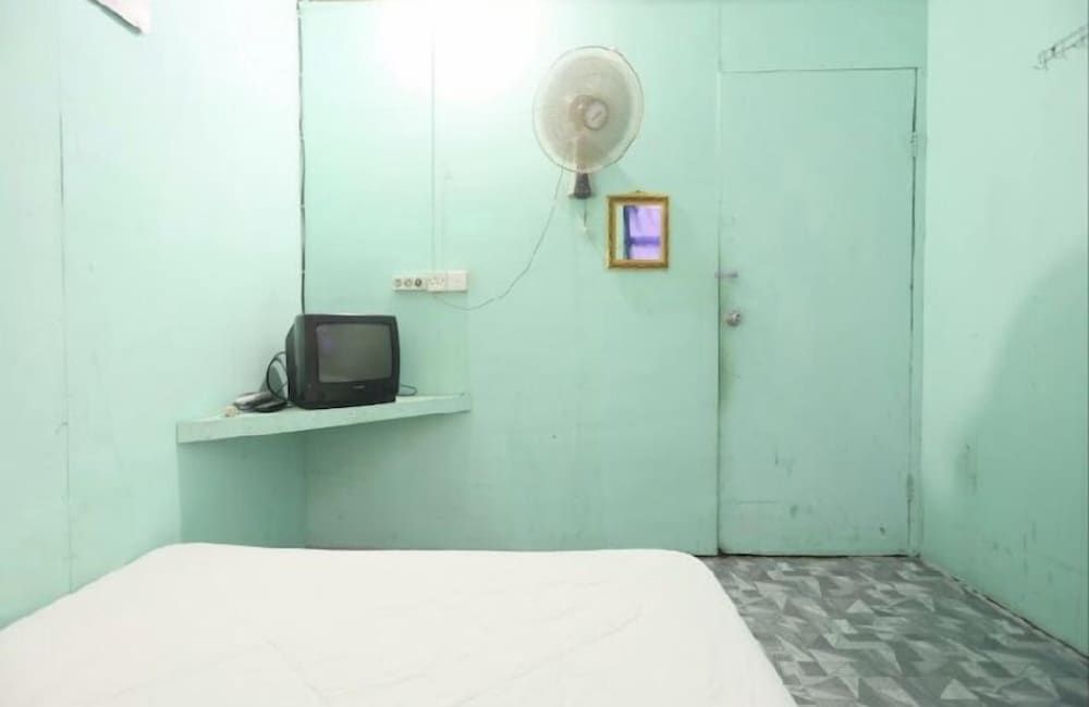 Basic Double Room