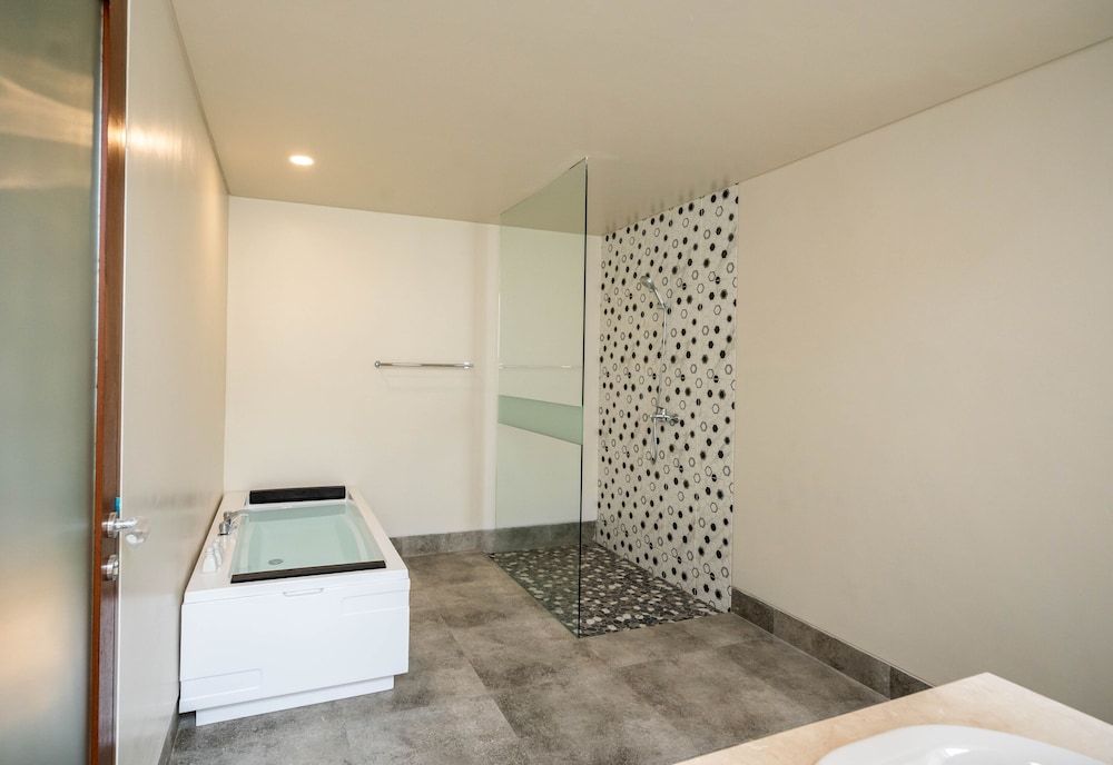 Two Bedrooms Villa with Private Jacuzzi