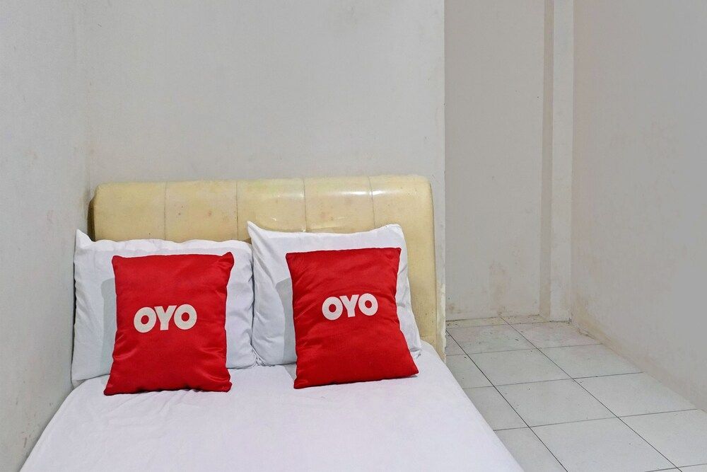 OYO Life 92684 Kost Mutiara Nirwana Signature Double Room 2