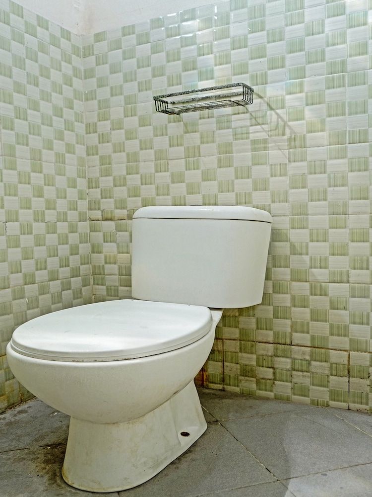 OYO Life 92684 Kost Mutiara Nirwana Signature Double Room 3