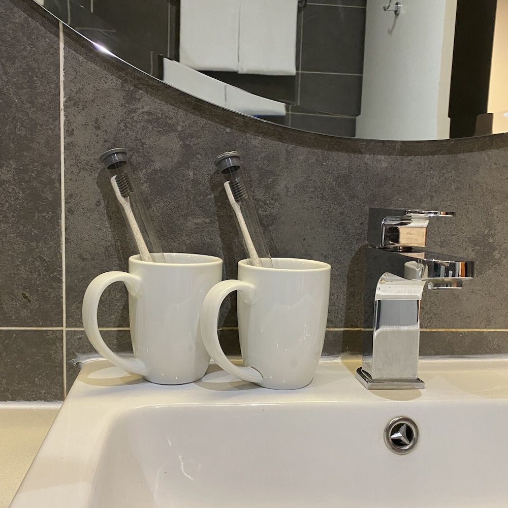 Asaya Damansara Comfort Twin Room, 2 Twin Beds, City View 3