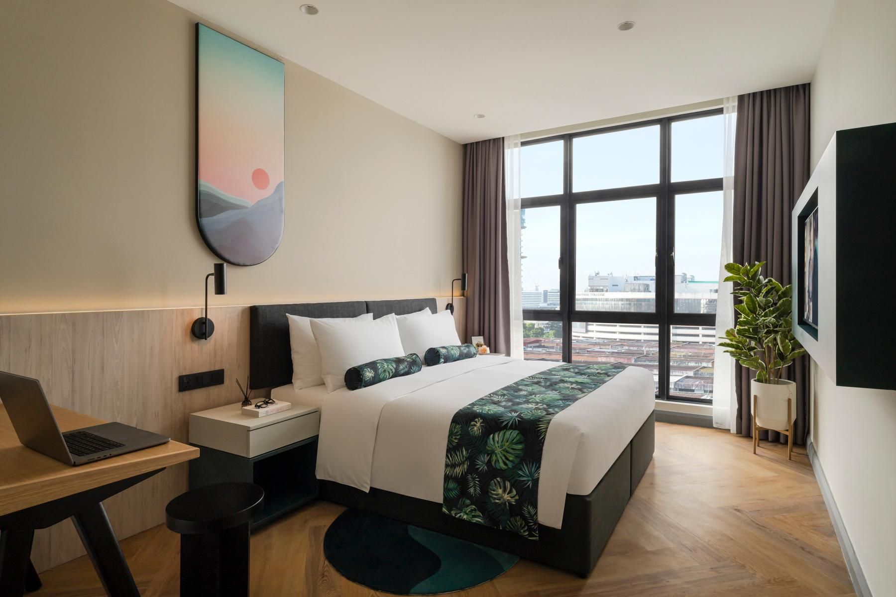 1 Bedroom Premier Queen