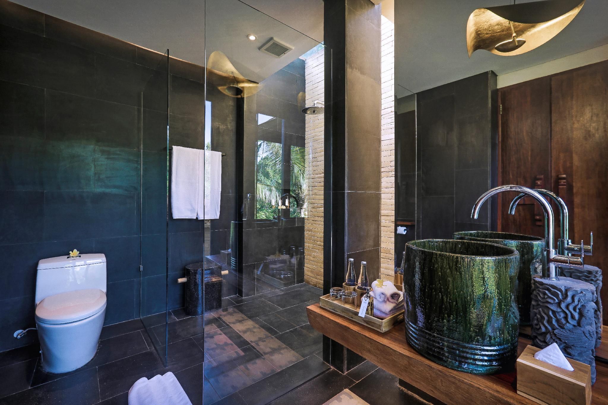 Jungle Suite Pool Villa