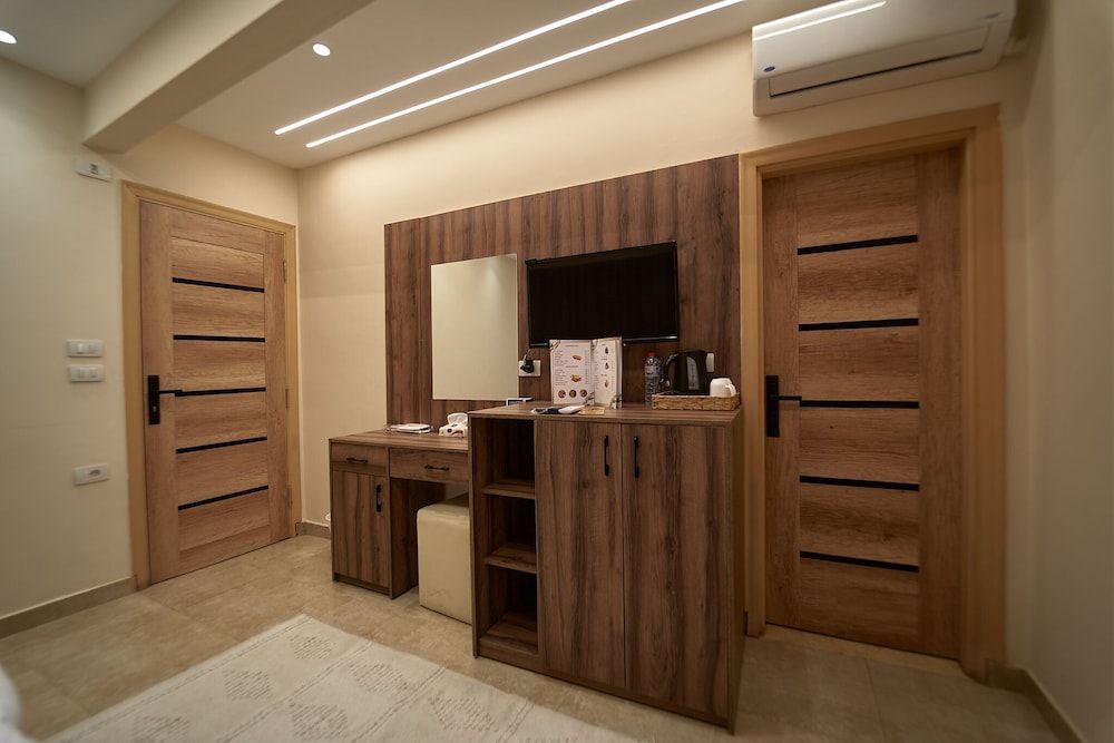 The Palace Pyramids inn Economy Double or Twin Room 22