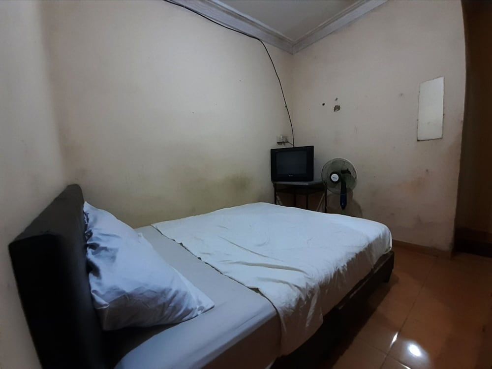 Basic Double Room