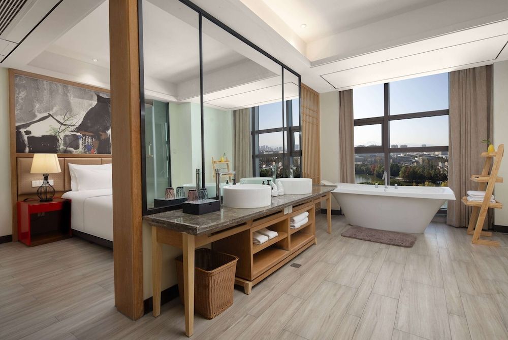 Room, 1 King Bed, Non Smoking
