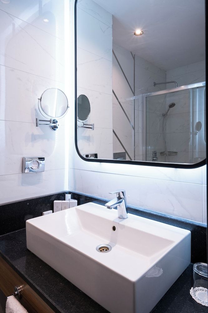 Ramada Resort by Wyndham Pamukkale Thermal Suite, 1 King Bed 2