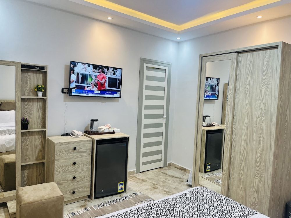 Capital Of Pyramids Hotel Deluxe Double Room With Panoramic Pyramids View 18