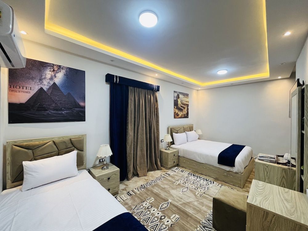 Capital Of Pyramids Hotel Luxury Hot Tub Room With Panoramic Pyramids View & Terrace 2