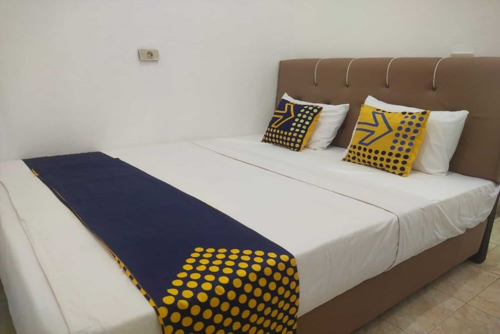 Basic Double Room