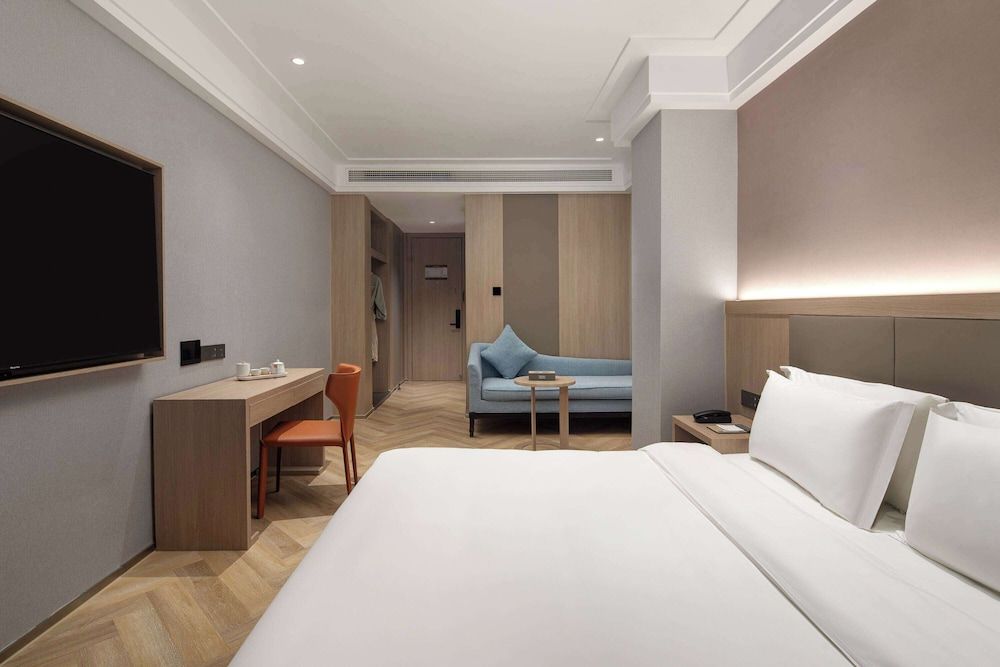 Deluxe Room, 1 King Bed, Non Smoking