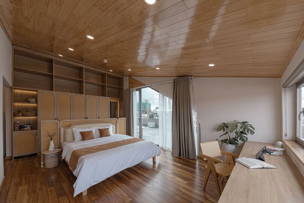 Jodi Dalat Hotel Premier Double Room 2