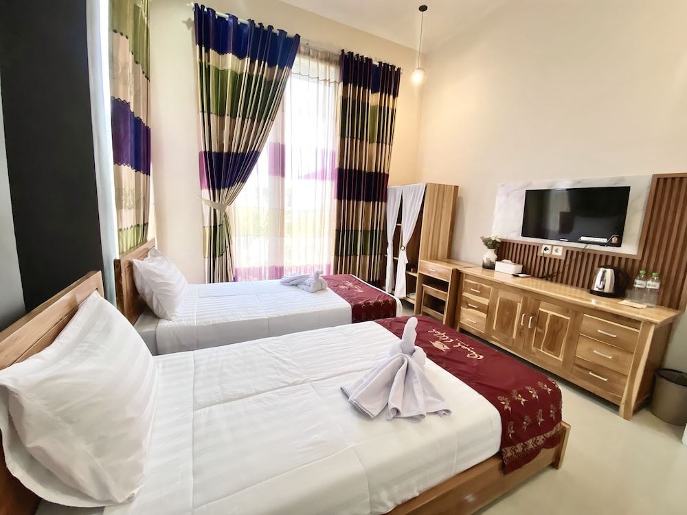 Omah Ulfah Homestay Standard Twin Room 3