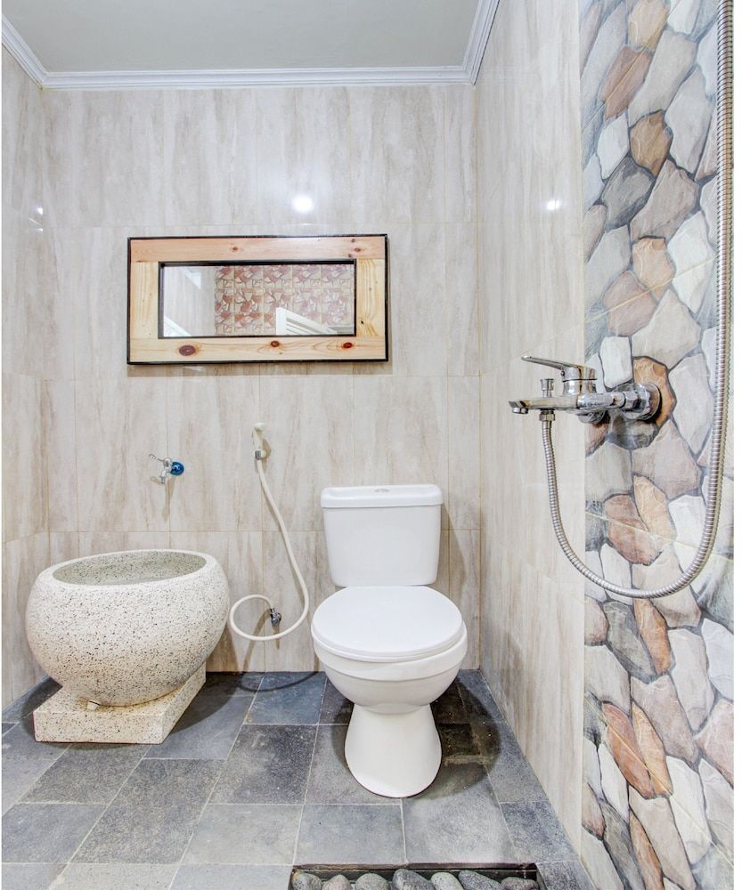 OYO 93789 Mbah Carik Homestay Syari'ah Economy Single Room 7