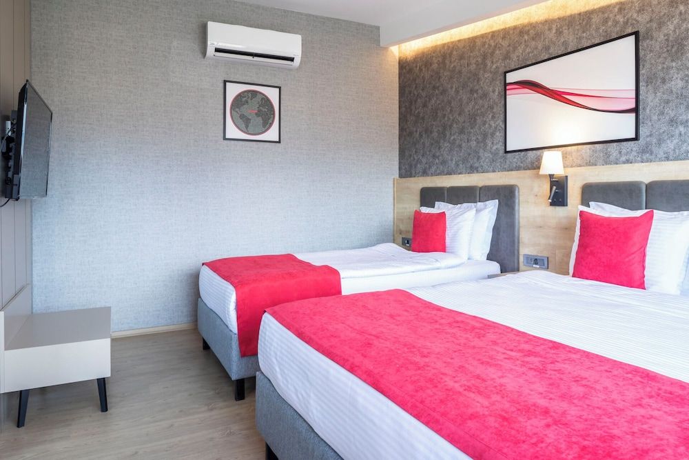 Ramada BY Wyndham Dalaman Standard Room, 1 King Bed, Balcony, Pool View (French Bed)