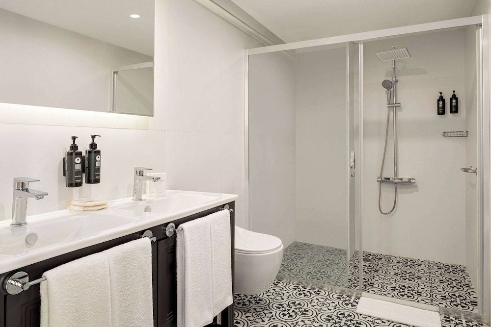 Ramada BY Wyndham Dalaman Standard Room, 1 King Bed, Balcony, Pool View (French Bed) 3