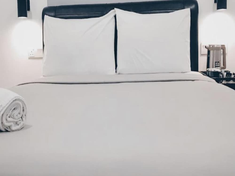 Deluxe Room, 1 King Bed