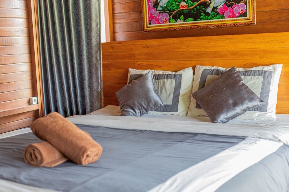 Cabana Bali Villa Deluxe Double Room 2