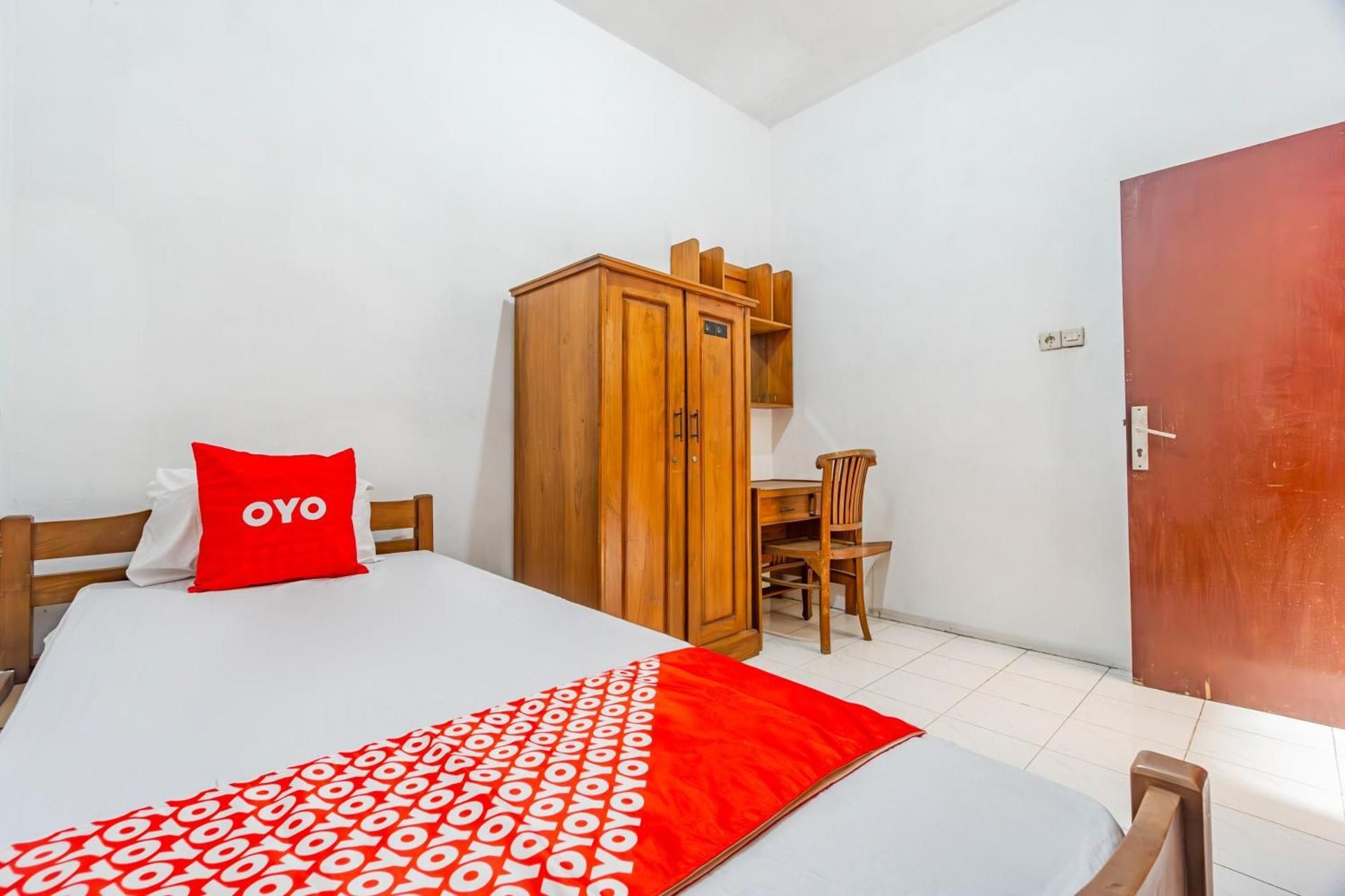 Budget Single Room