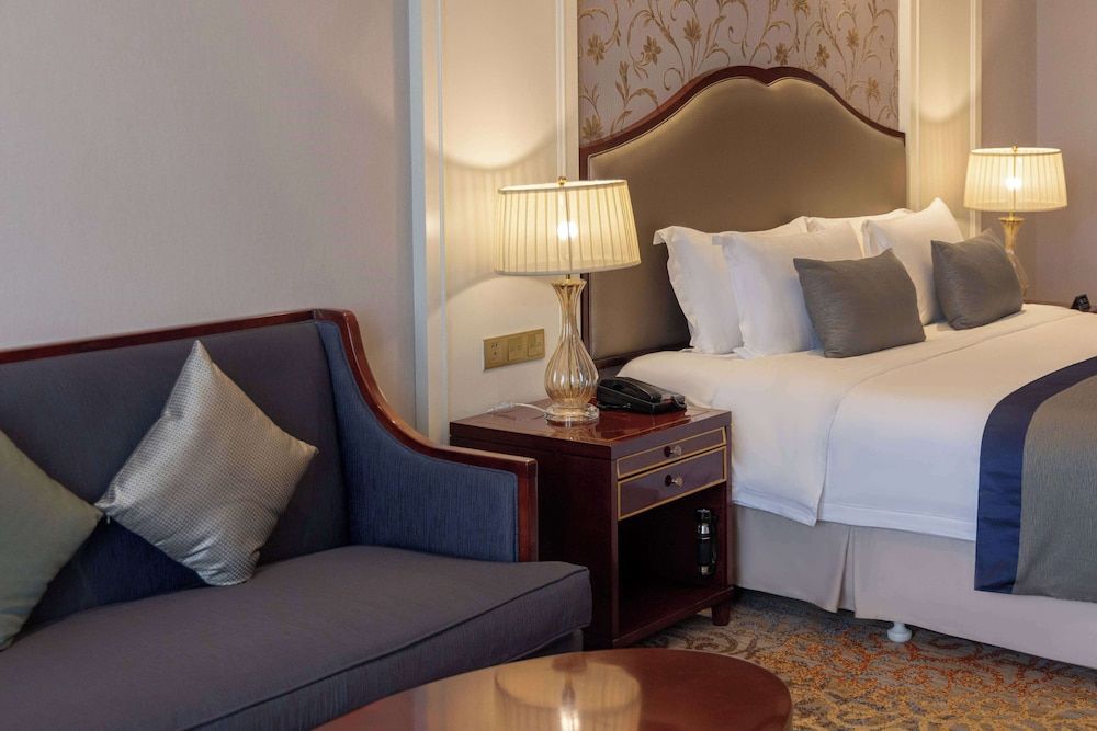 Deluxe Room, 1 King Bed, Non Smoking