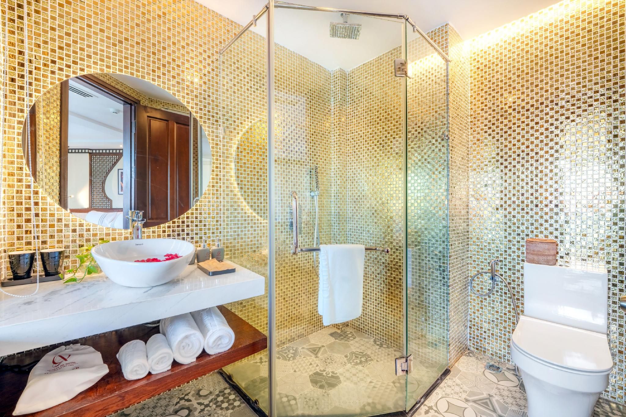 Deluxe Double or Twin Room with Balcony