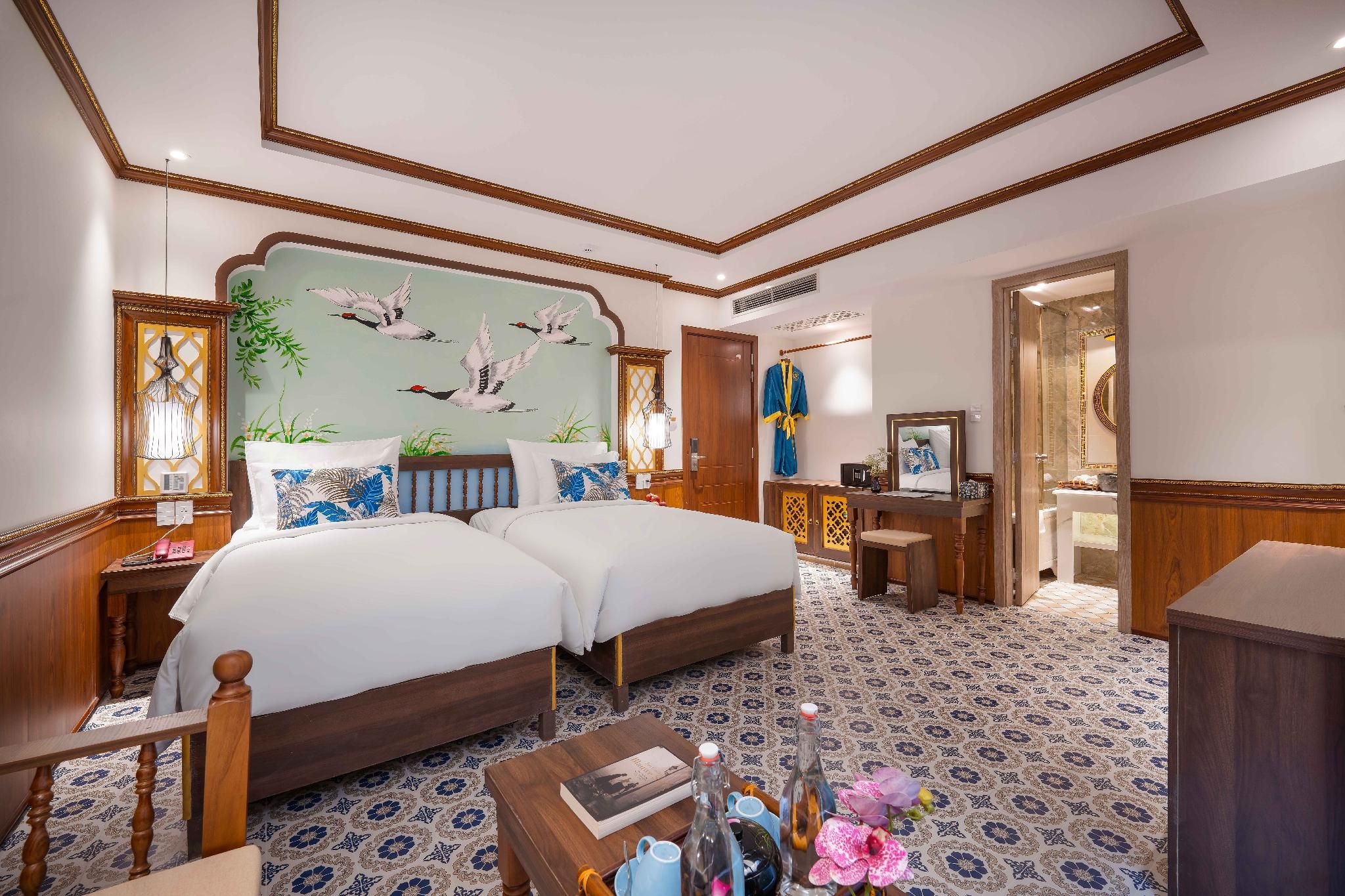 Essence Double or Twin Room, Balcony with Limited View