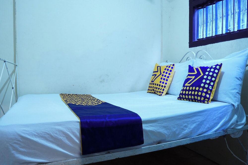 Basic Double Room