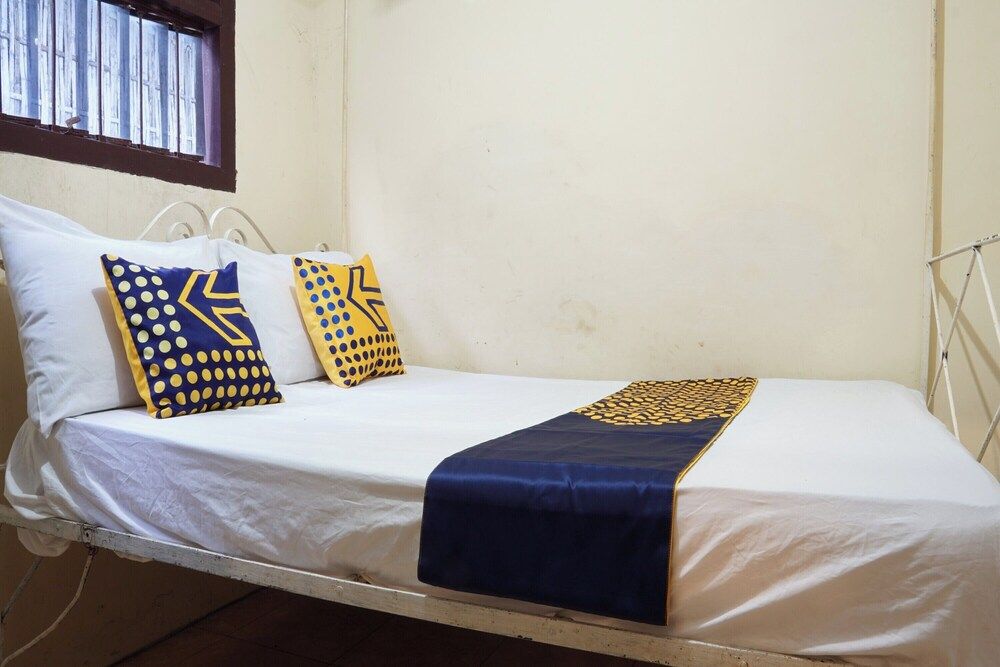 Basic Double Room