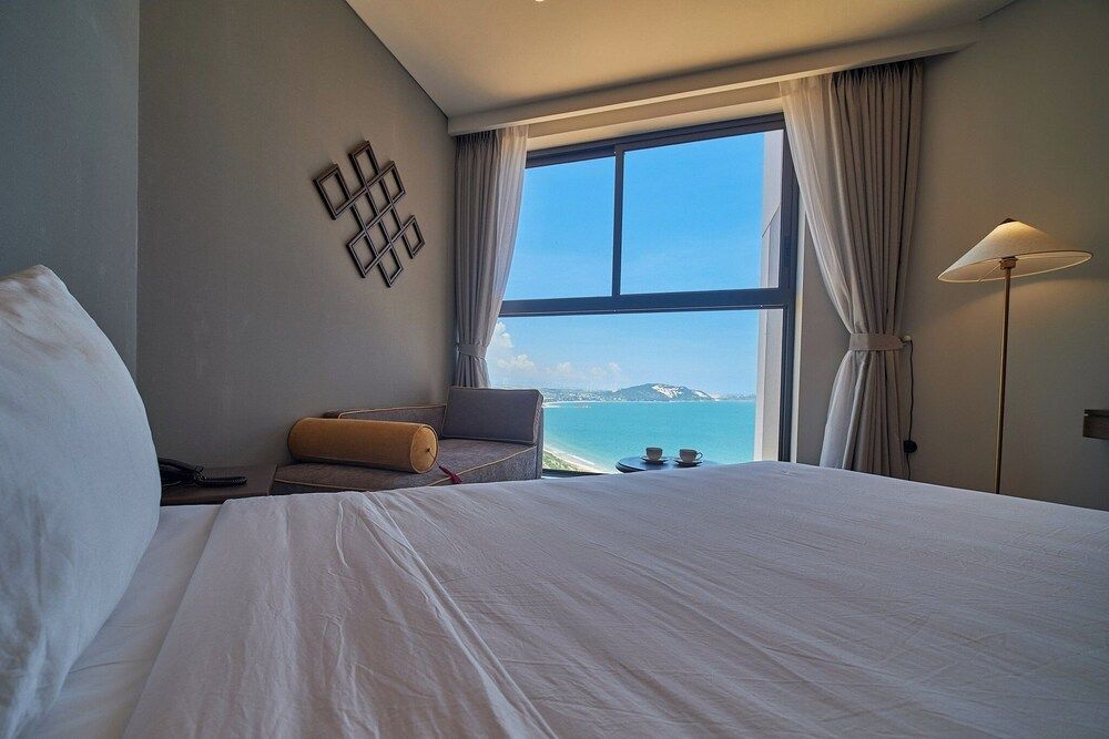 Executive Double Room, 1 Bedroom, Partial Ocean View, Sea Facing