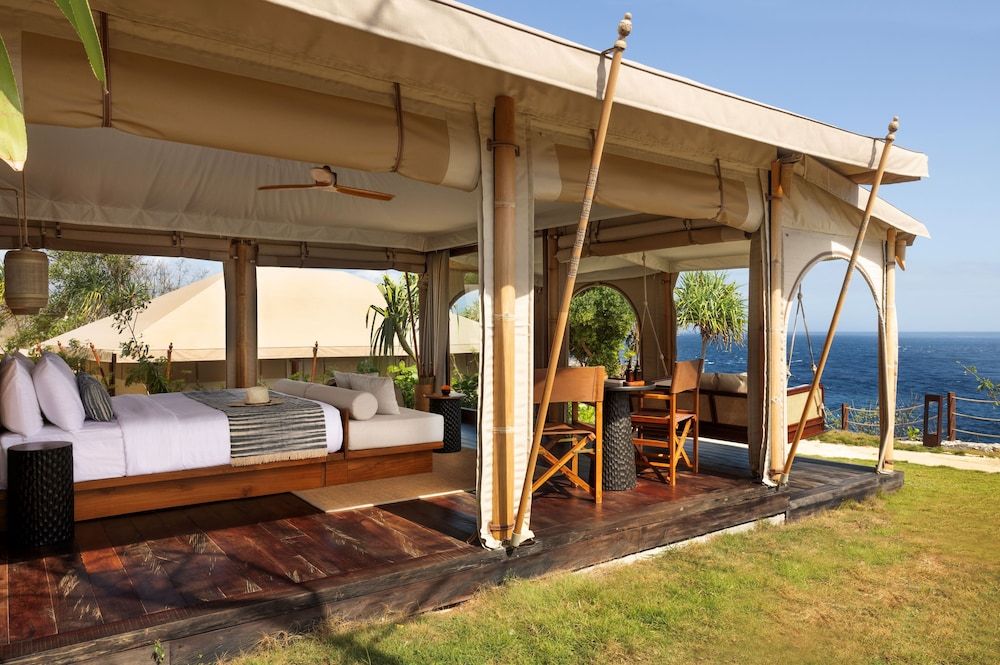 ARNA Suites and Ocean Lounge Ocean Front Suite 3