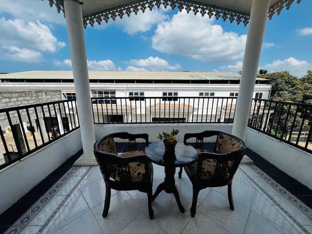 Ramlyn Guesthouse & Restaurant Economy Double Room 7