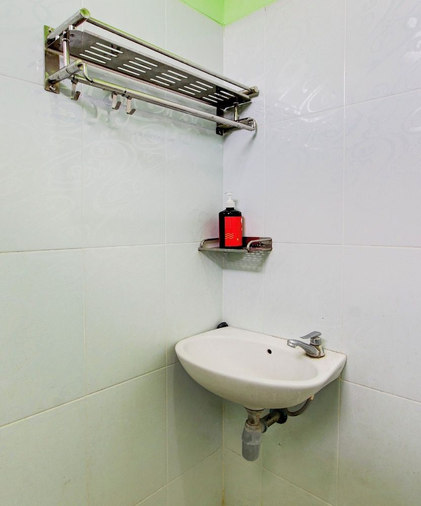 Hotel O Jalan Slamet Riyadi Near Bandara Adi Soemarmo Formerly Amanah Sejahtera Deluxe Twin Room 7