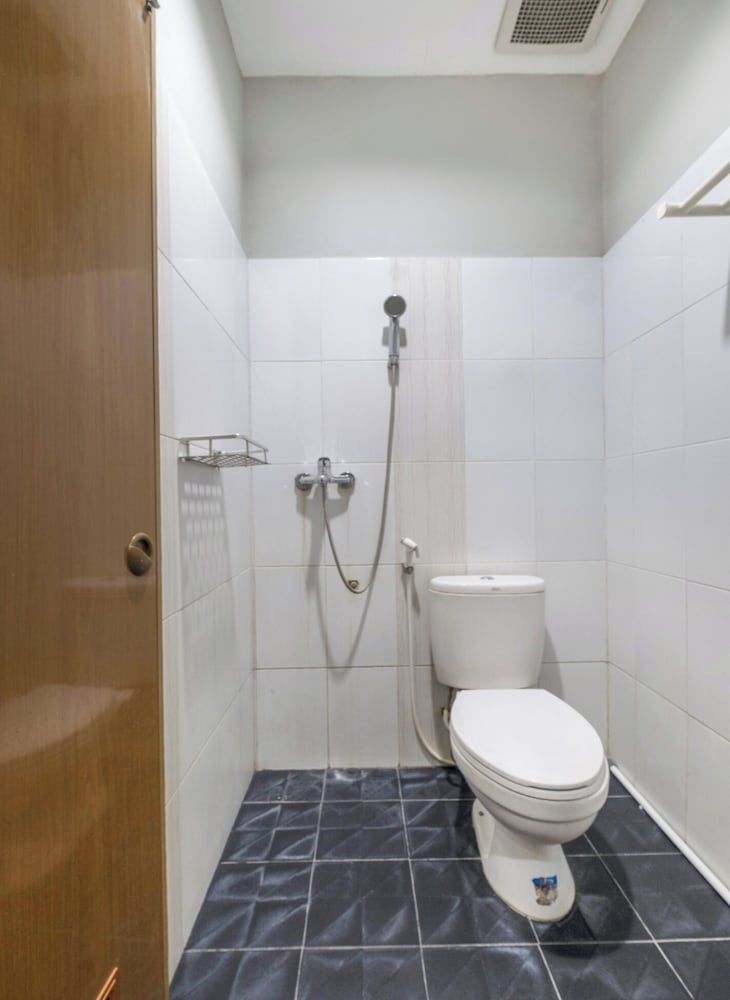 Hotel O Prambanan Near Prambanan Temple Standard Double Room 7