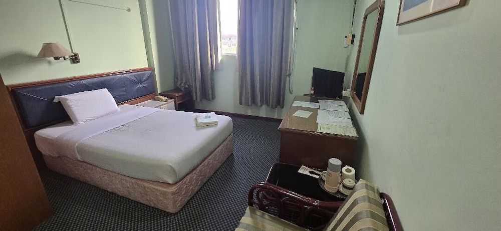 Hotel O Hotel Ramai Standard Single Room 2