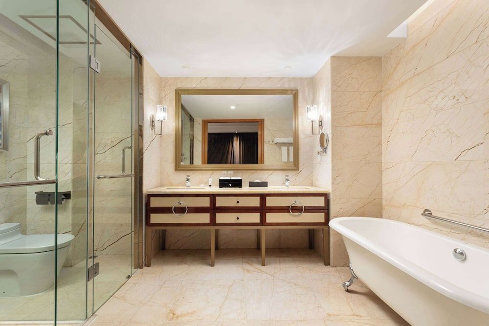 Deluxe Room, 2 Double Beds, Smoking