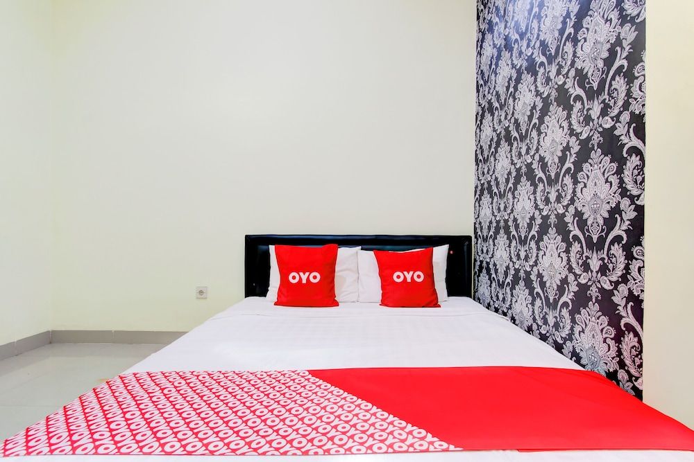 Hotel O Sleman Near Bandara Adi Sutjipto Formerly Joglo Sorogenen Deluxe Double Room 12