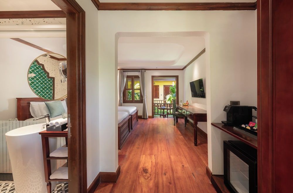 U Luang Prabang Deluxe Garden View with Bathtub (24 Hours Use of Room) 7