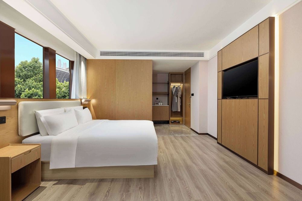 Executive Room, 1 King Bed, Non Smoking