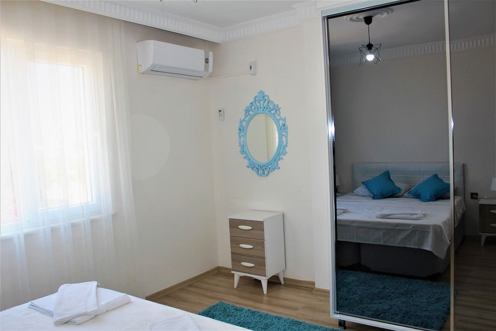 Mavi Restaurant & Apartments 2 Economy Apartment, Balcony, City View