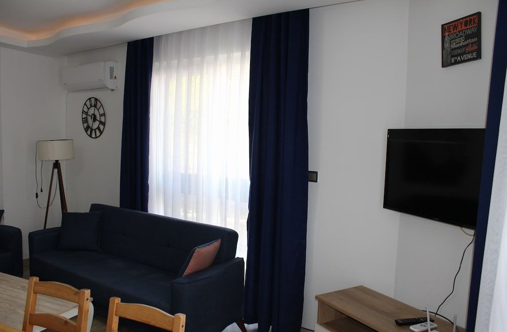 Mavi Restaurant & Apartments 2 Economy Apartment, Balcony, Garden View 11