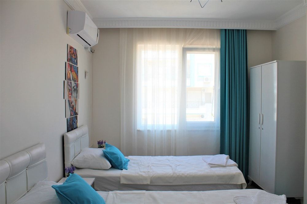 Mavi Restaurant & Apartments 2 Economy Apartment, Balcony, City View 7