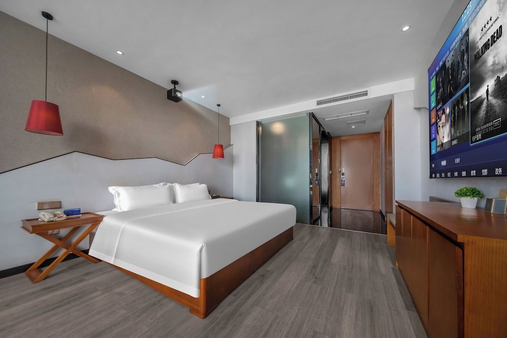 Luxury Double Room, Hill View