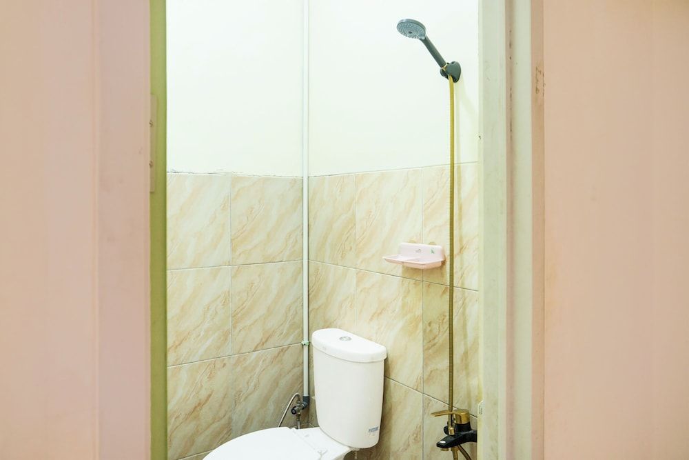 Hotel O Lampung Near Rs. Mitra Husada Formerly Takana Homestay Standard Twin Room 8