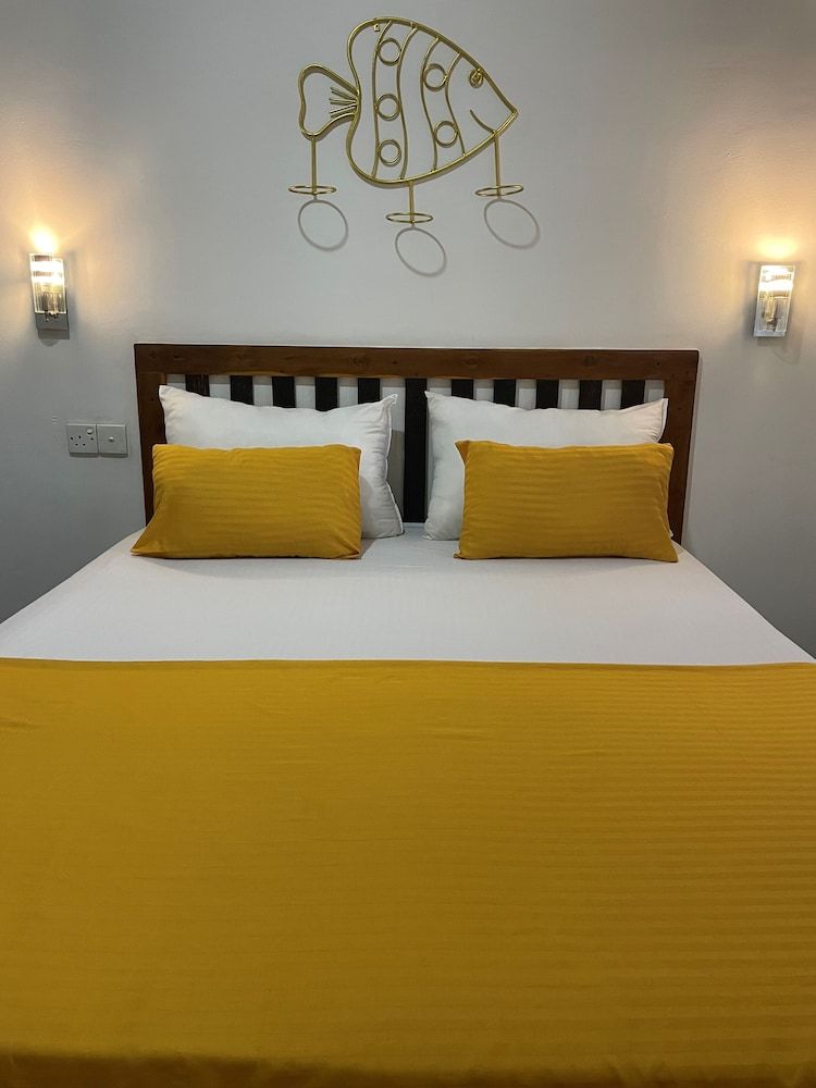 Ivory Safari House Deluxe Double or Twin Room, Garden View 3