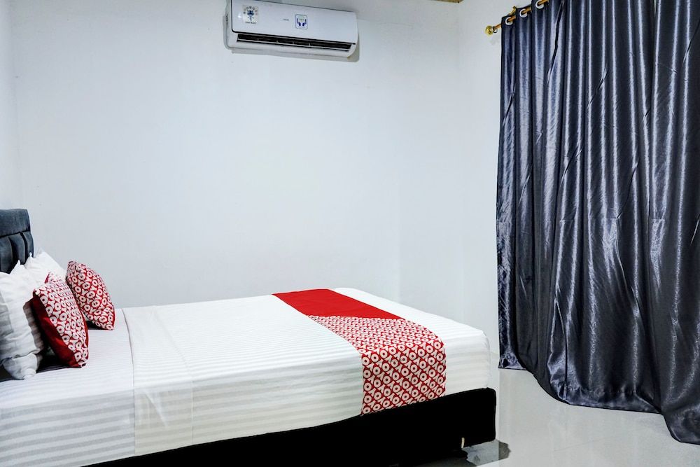 Hotel O Padang City Center Near Pantai Padang Formerly Hotel Siti Nurbaya Standard Suite, 1 Double Bed 5