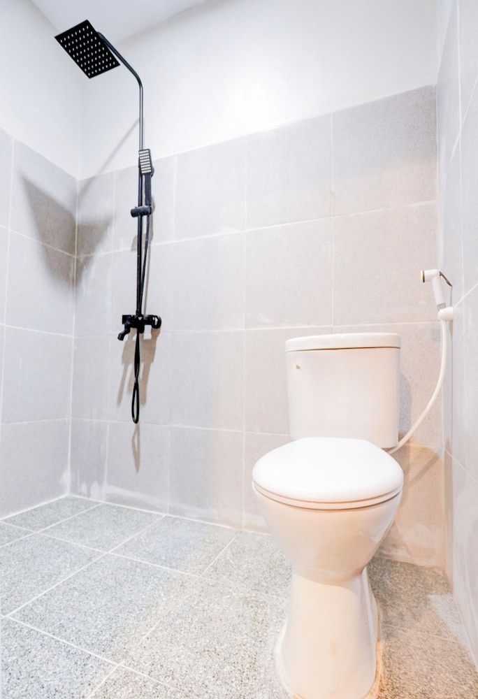 Collection O Nagoya Near Nagoya Hill Mall Formerly Sedago Inn Deluxe Double Room 6