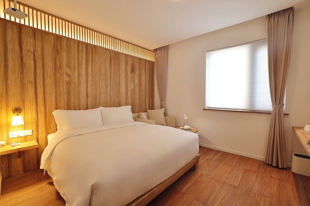 Basic Double Room, Non Smoking, Private Bathroom