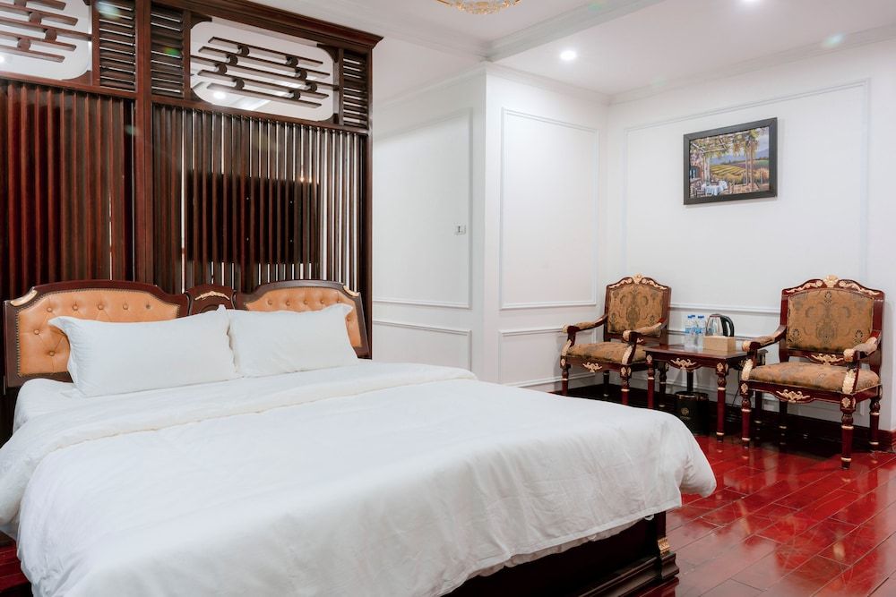 Bac Ninh Royal Hotel Family Suite 5