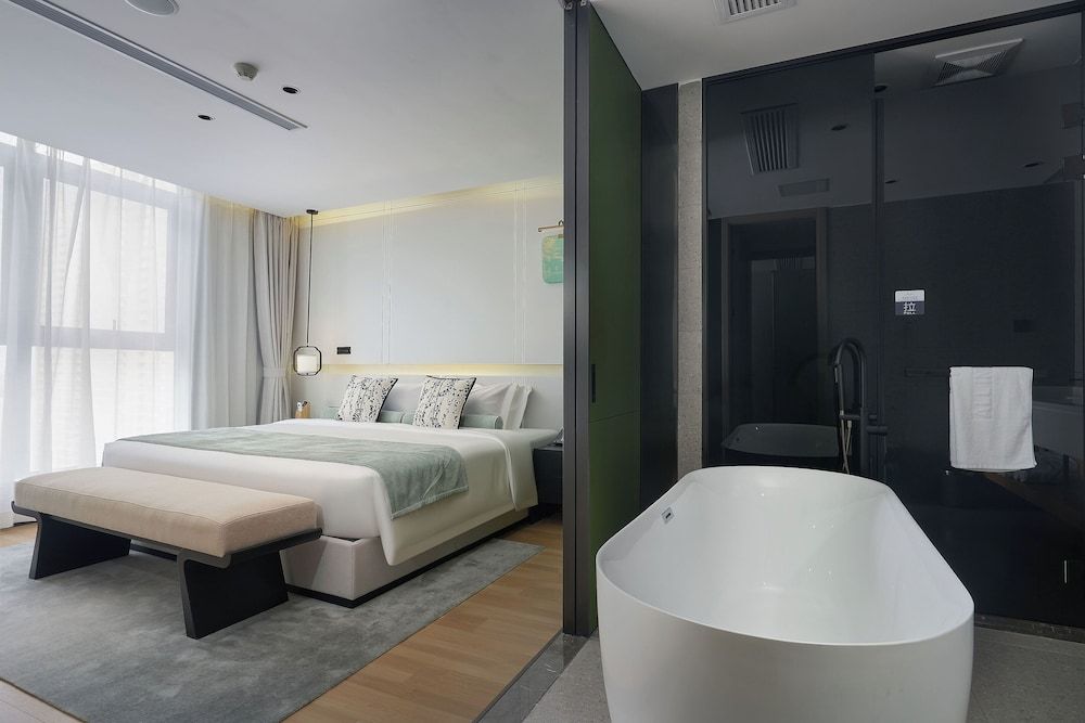 HUA CLUB SPACE BELONG TO TIME Business Room, 1 Bedroom, Bathtub, Canal View 8