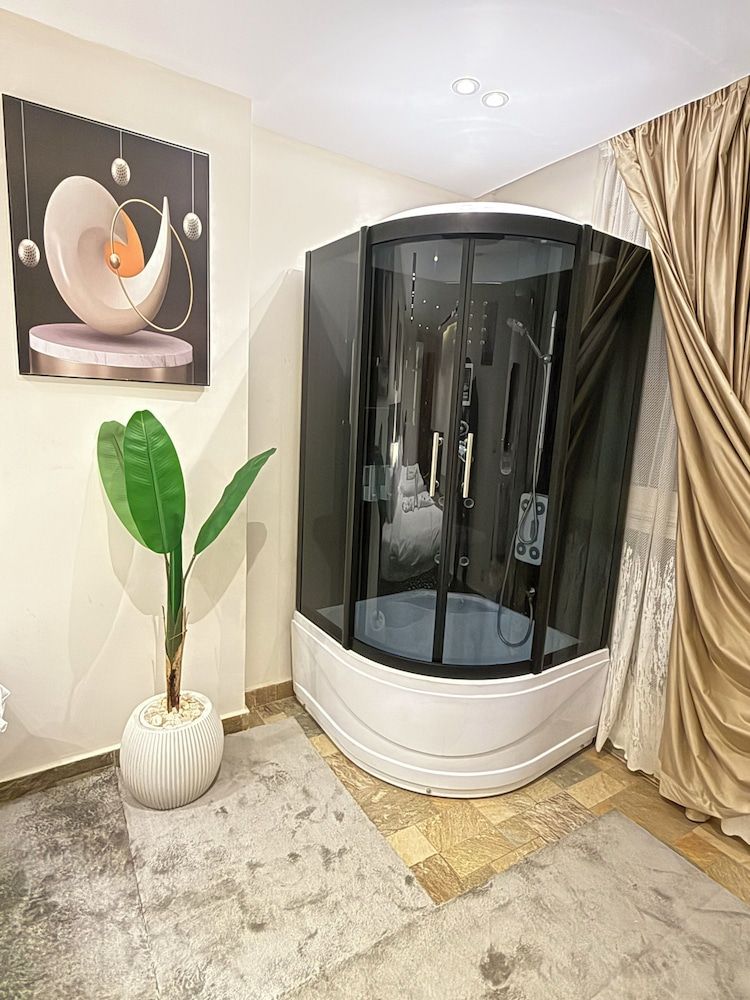 Topaz Pyramids view inn Deluxe Double Room 9